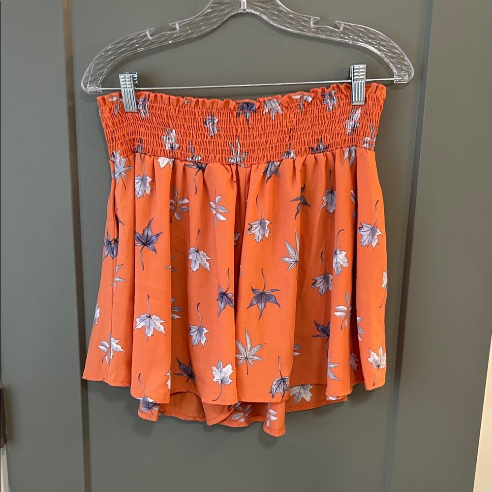 BUCKETLIST Orange Floral Women's Shorts size large